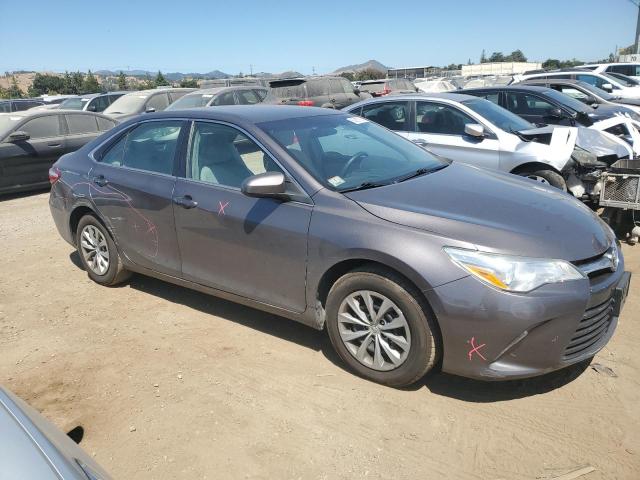 Vin: 4t1bf1fk4fu481096, lot: 60857505, toyota camry le 20154