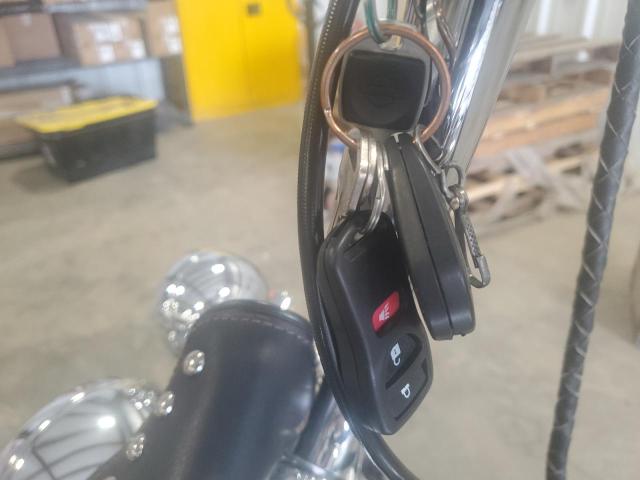2019 HARLEY-DAVIDSON FLDE 1HD1YCJ25KB024704