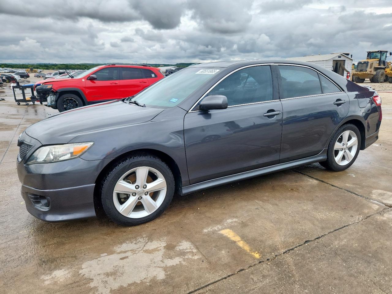 TOYOTA CAMRY BASE