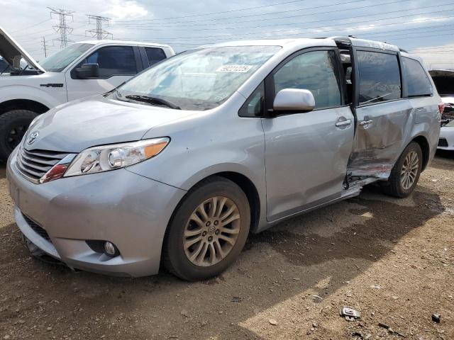 TOYOTA SIENNA XLE