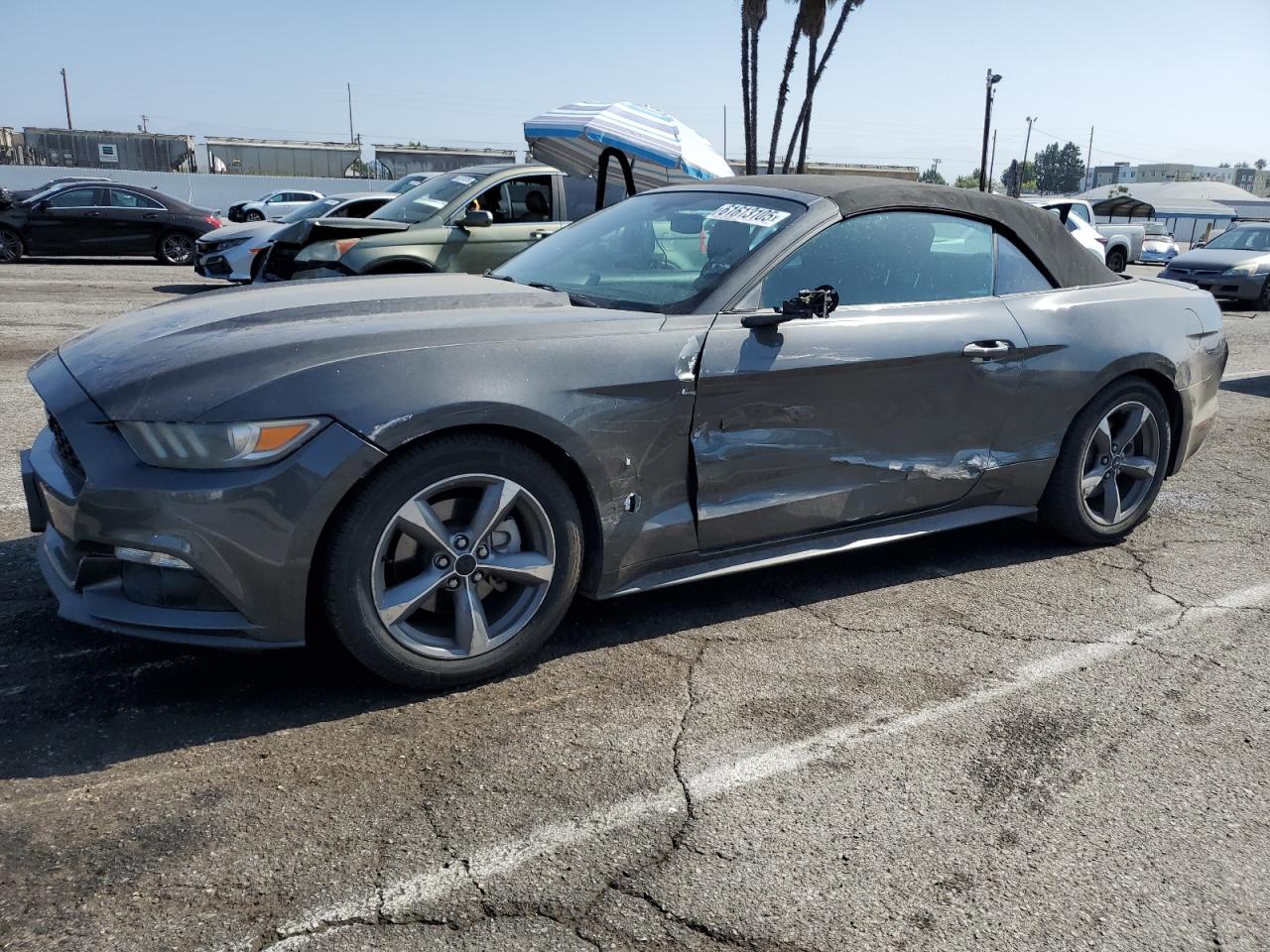 FORD MUSTANG
