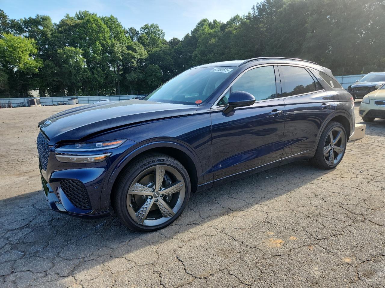 GENESIS GV70 BASE