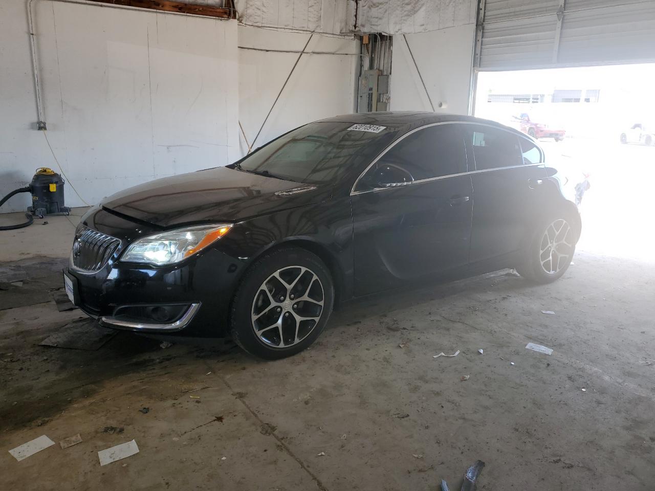 BUICK REGAL SPORT TOURING