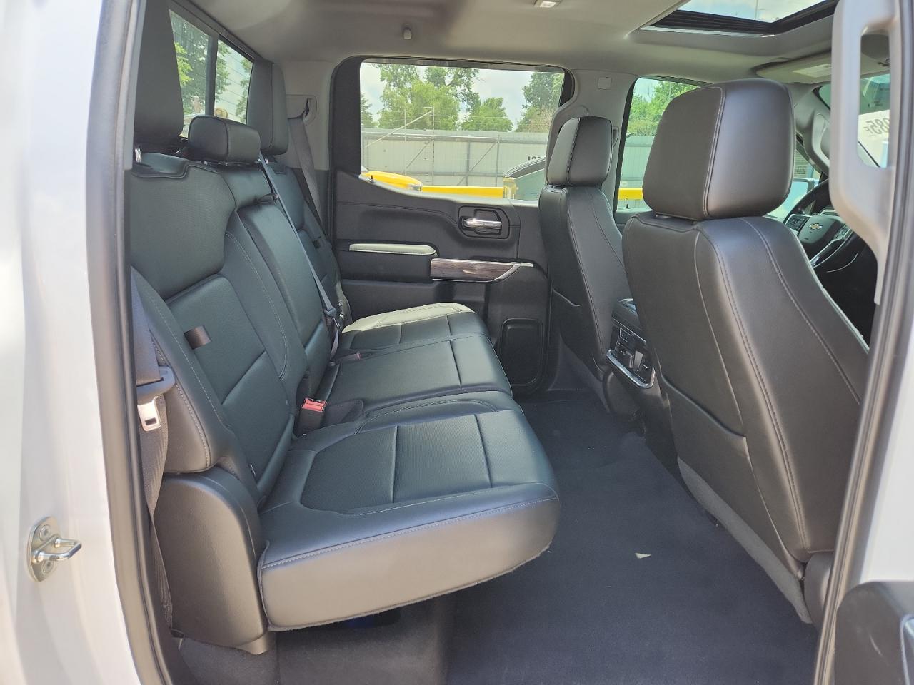 CHEVROLET SILVERADO 1500 C1500 LTZ