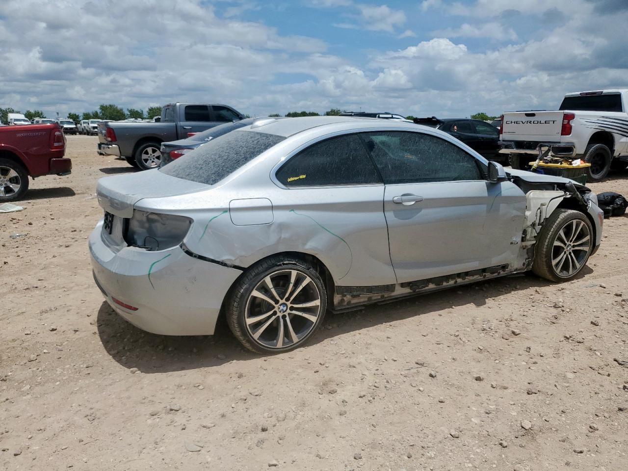 BMW 2 SERIES XI SULEV