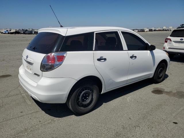 TOYOTA COROLLA MA 2007 white hatchbac gas 2T1KR32E27C646021 photo #4