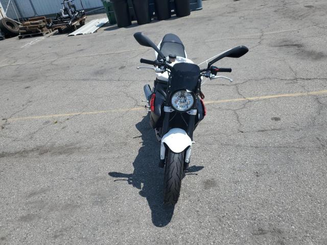 2017 TRIUMPH MOTORCYCLE STREET TRI SMTL03NE3HT779036