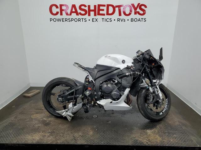 2008 HONDA CBR600 RR JH2PC40028M105597