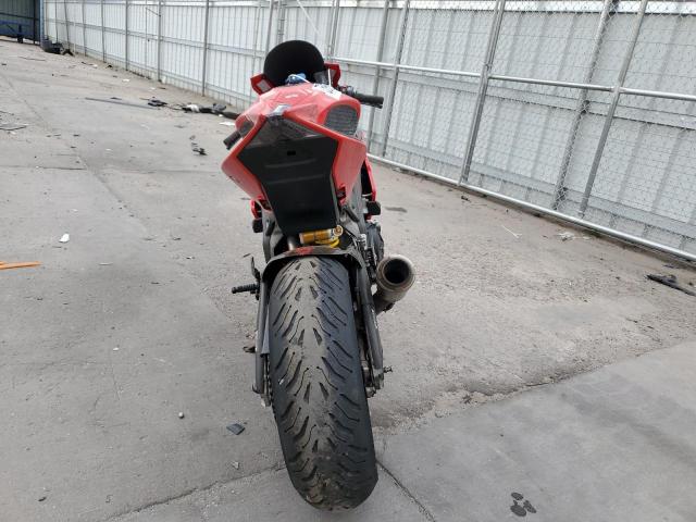 2015 APRILIA RSV4 R ZD4RKUA44FS000627