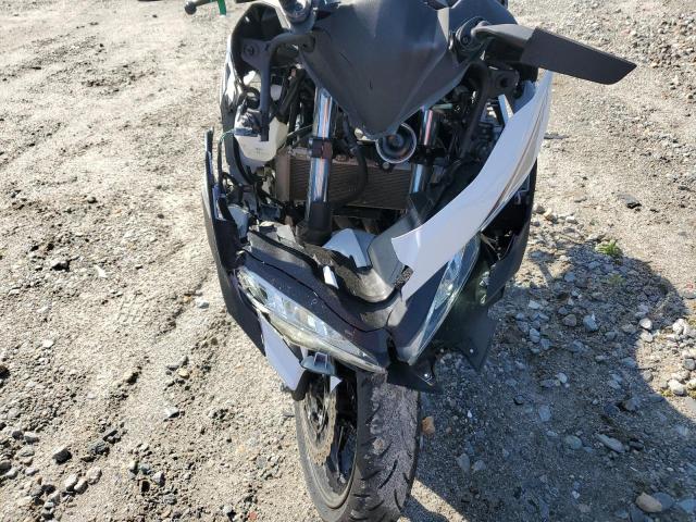 2023 KAWASAKI EX400 JKAEXKH16PDAR8106