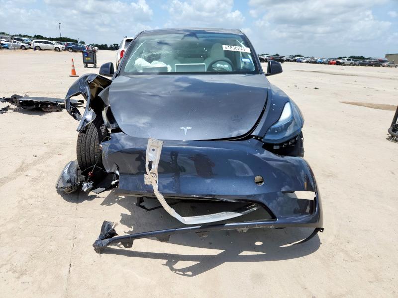 2024 TESLA MODEL Y 7SAYGDED6RA333920