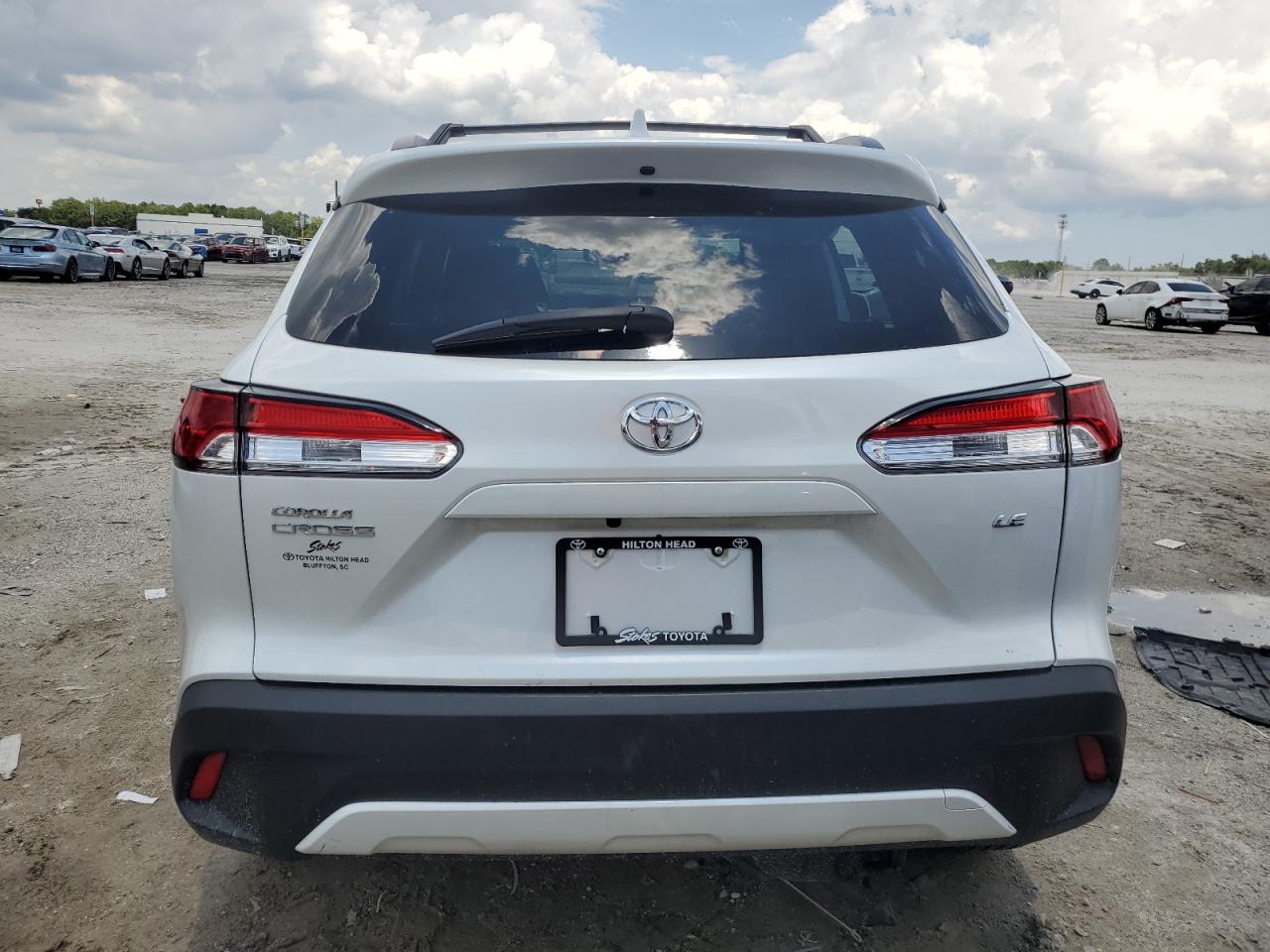 TOYOTA COROLLA CROSS LE