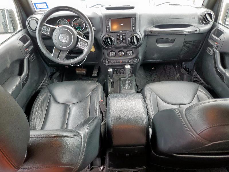 2017 JEEP WRANGLER U 1C4BJWEGXHL620007