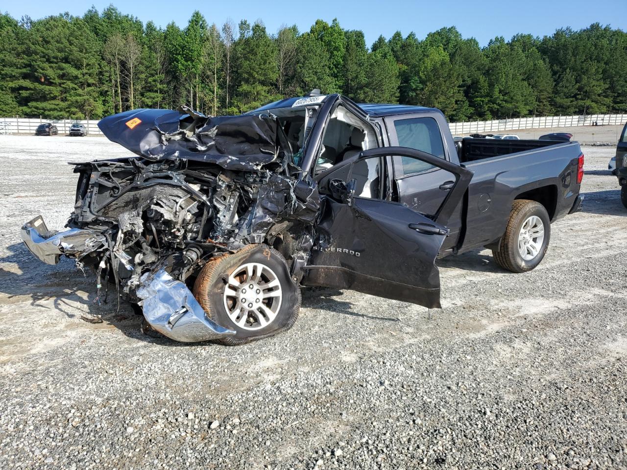 CHEVROLET SILVERADO C1500 LT
