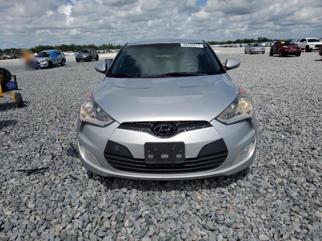 2017 HYUNDAI VELOSTER KMHTC6AD2HU315083