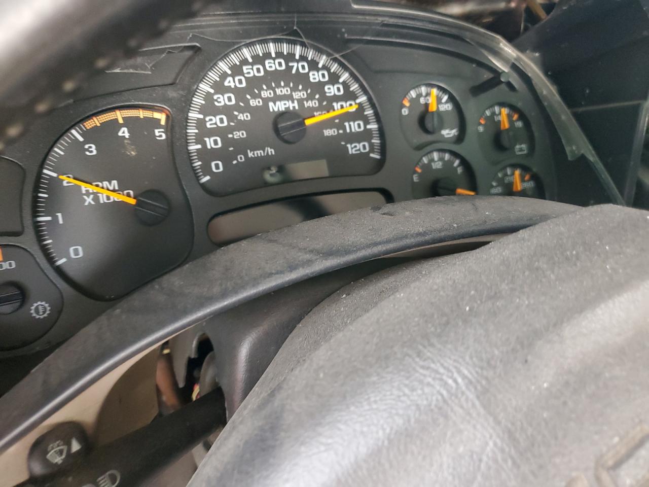 Lot #3305405306 2005 GMC SIERRA K25