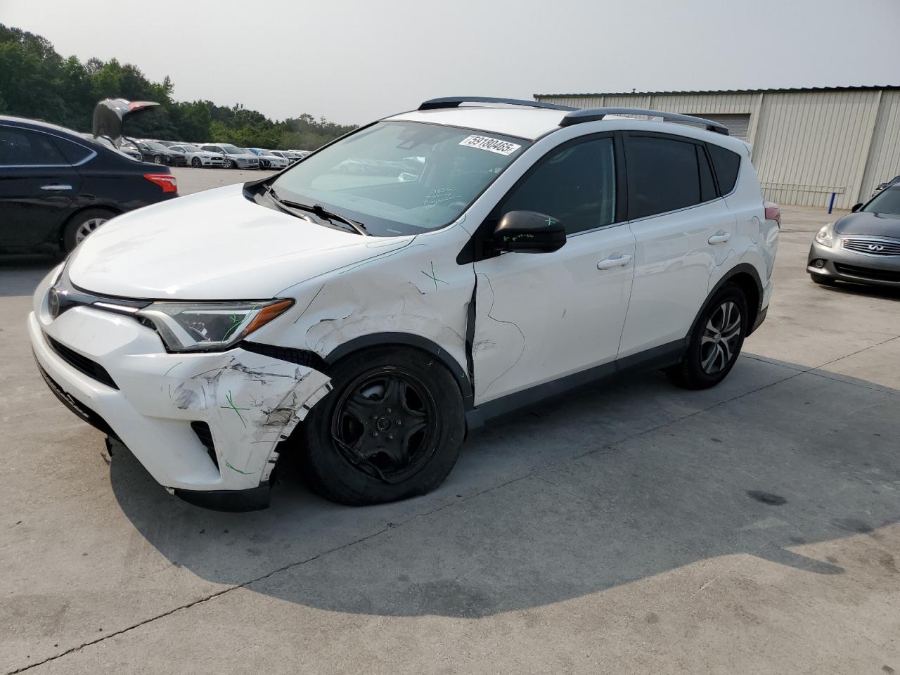 TOYOTA RAV4 LE