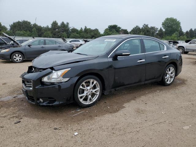 NISSAN MAXIMA S