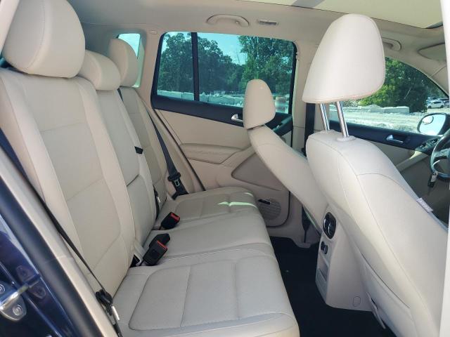 2015 VOLKSWAGEN TIGUAN S WVGAV7AX9FW562670