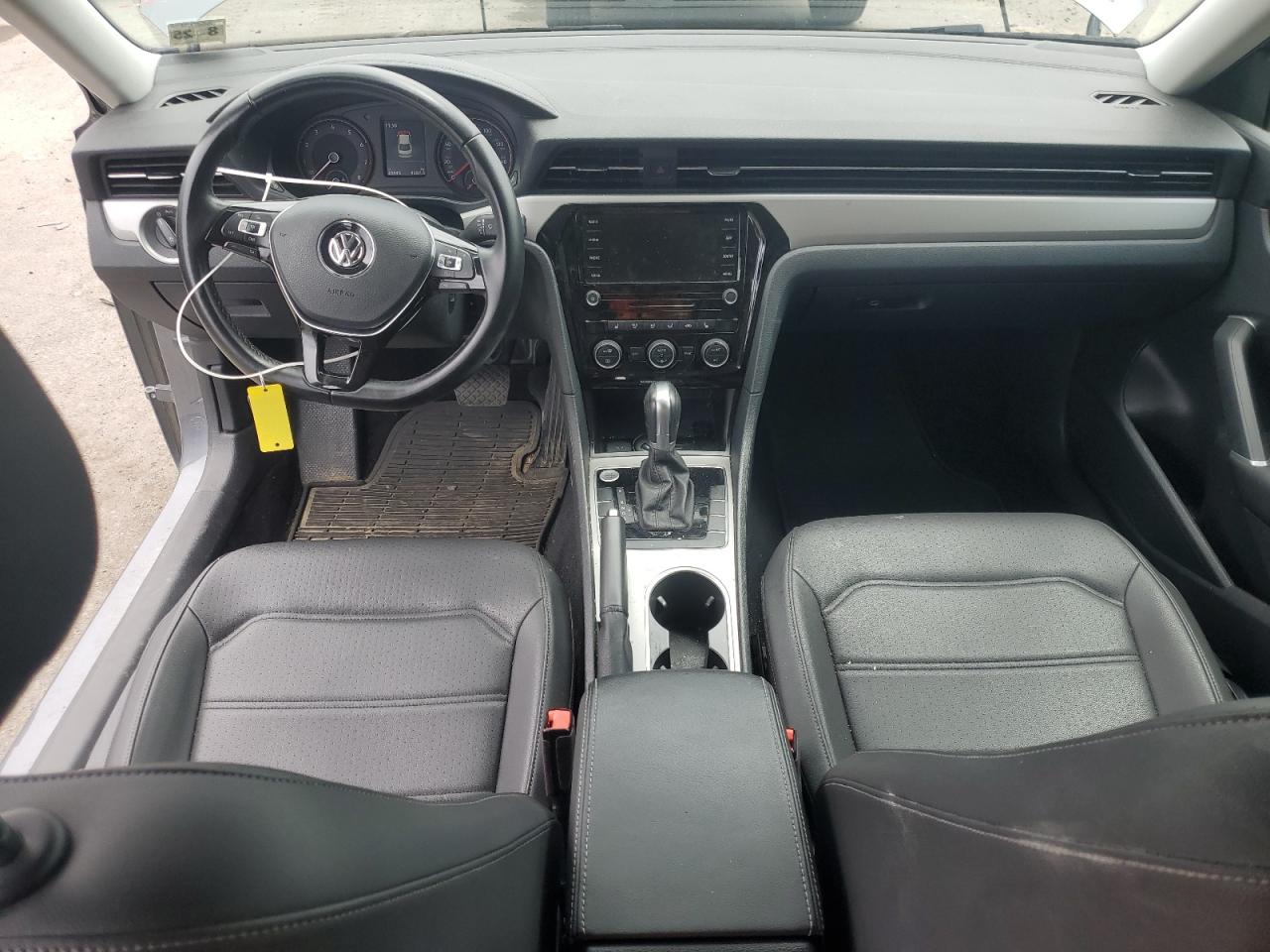 Volkswagen Passat se 2020