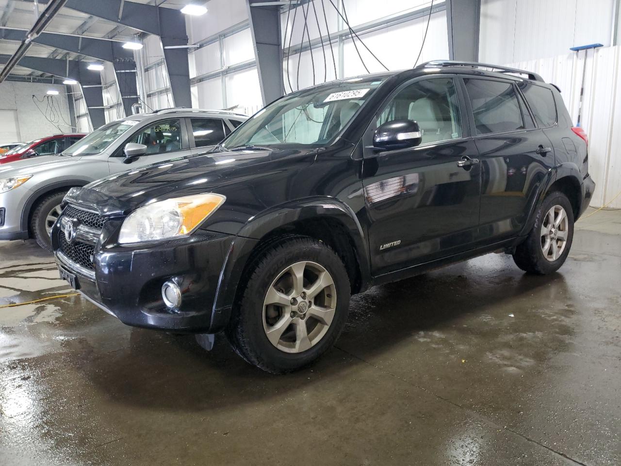 TOYOTA RAV4 LIMITED