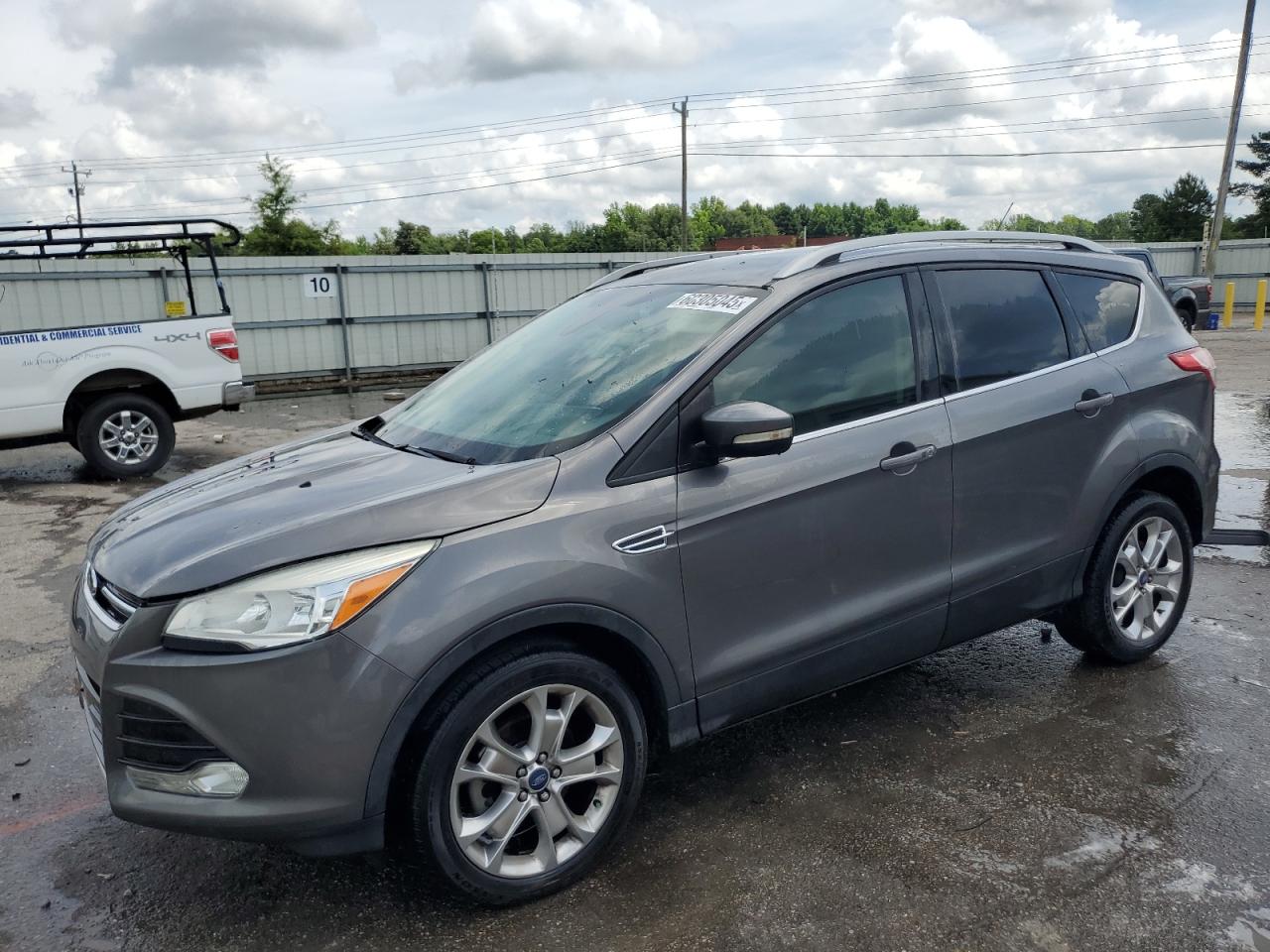 FORD ESCAPE TITANIUM