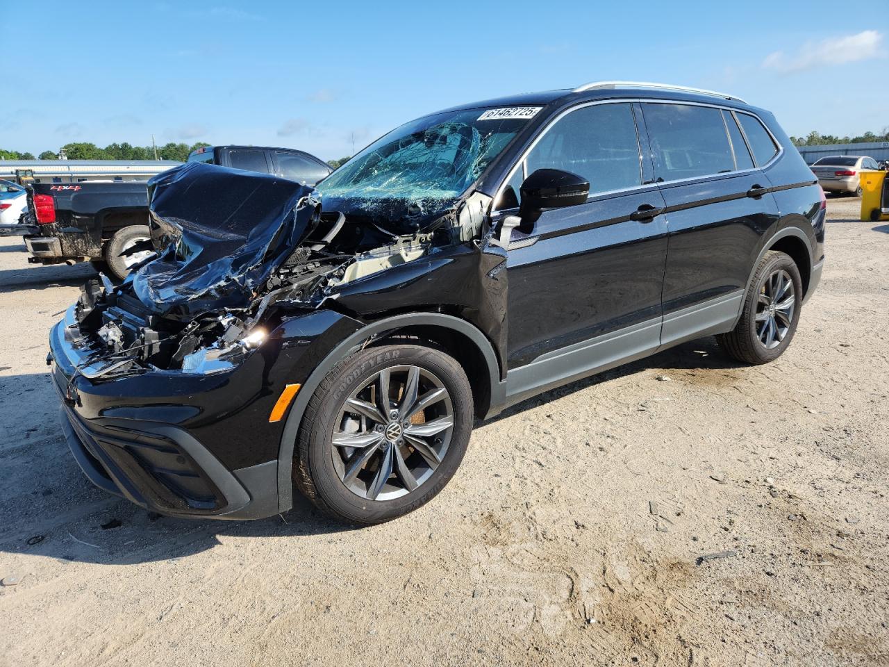 VOLKSWAGEN TIGUAN SE