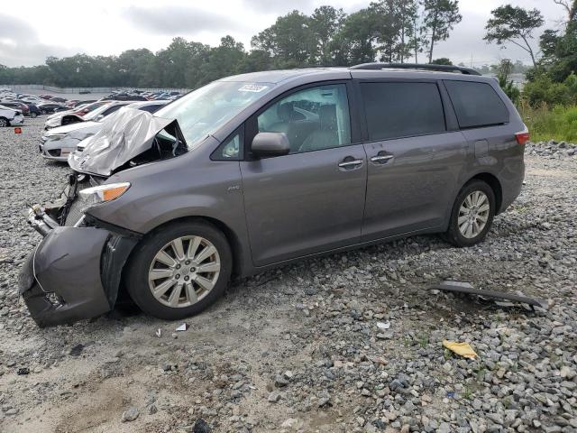 TOYOTA SIENNA XLE