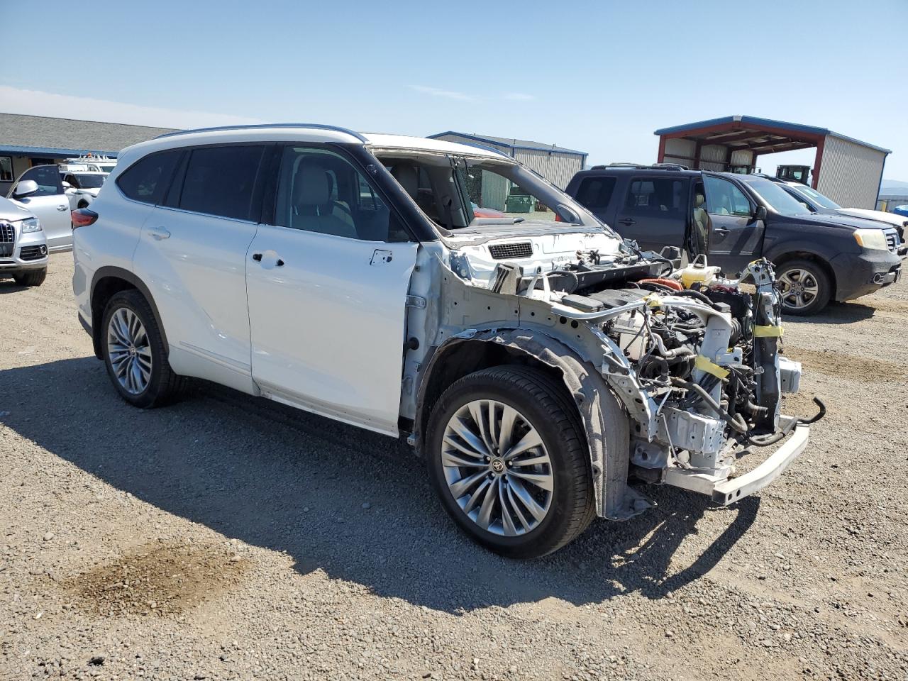 TOYOTA HIGHLANDER HYBRID PLATINUM