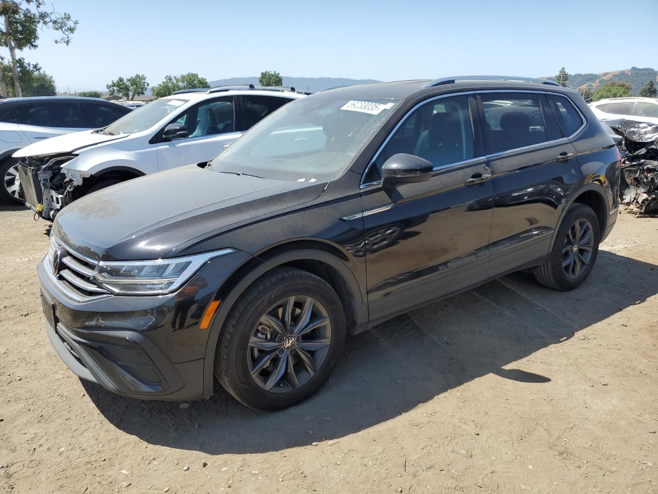 VOLKSWAGEN TIGUAN SE
