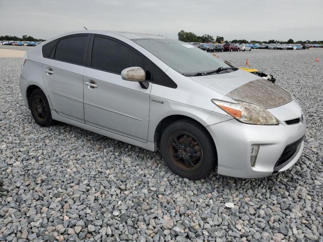 Vin: jtdkn3du1d5576049, lot: 63023775, toyota prius 20134