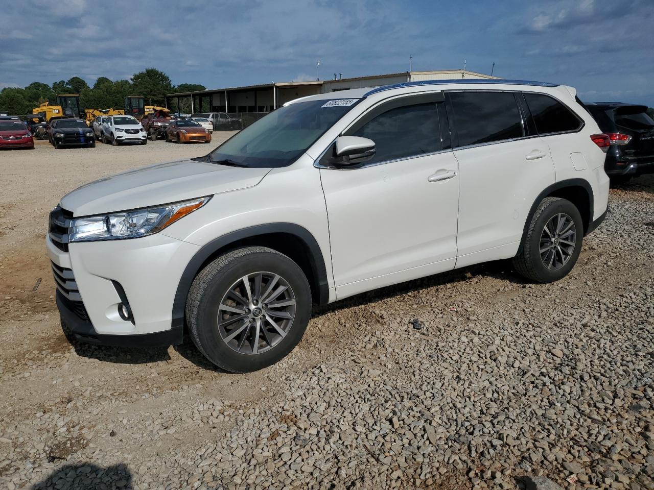 TOYOTA HIGHLANDER SE