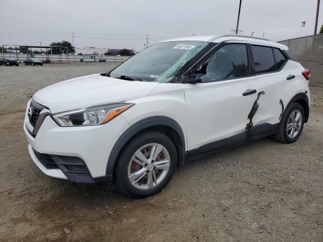 NISSAN KICKS S