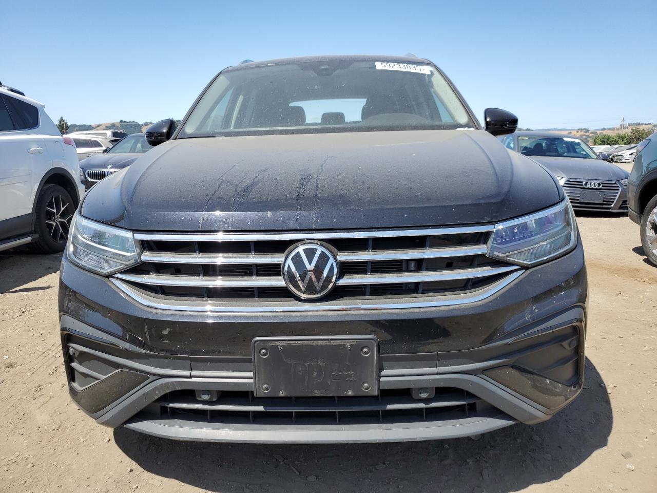 VOLKSWAGEN TIGUAN SE