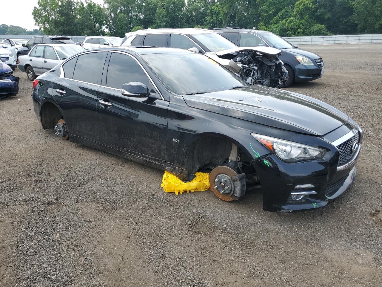 INFINITI Q50 PREMIUM