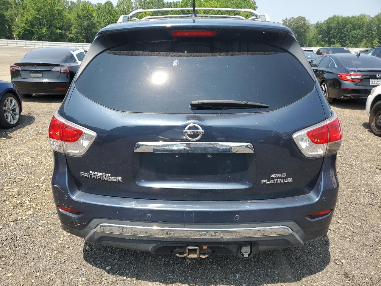 Nissan Pathfinder 2013