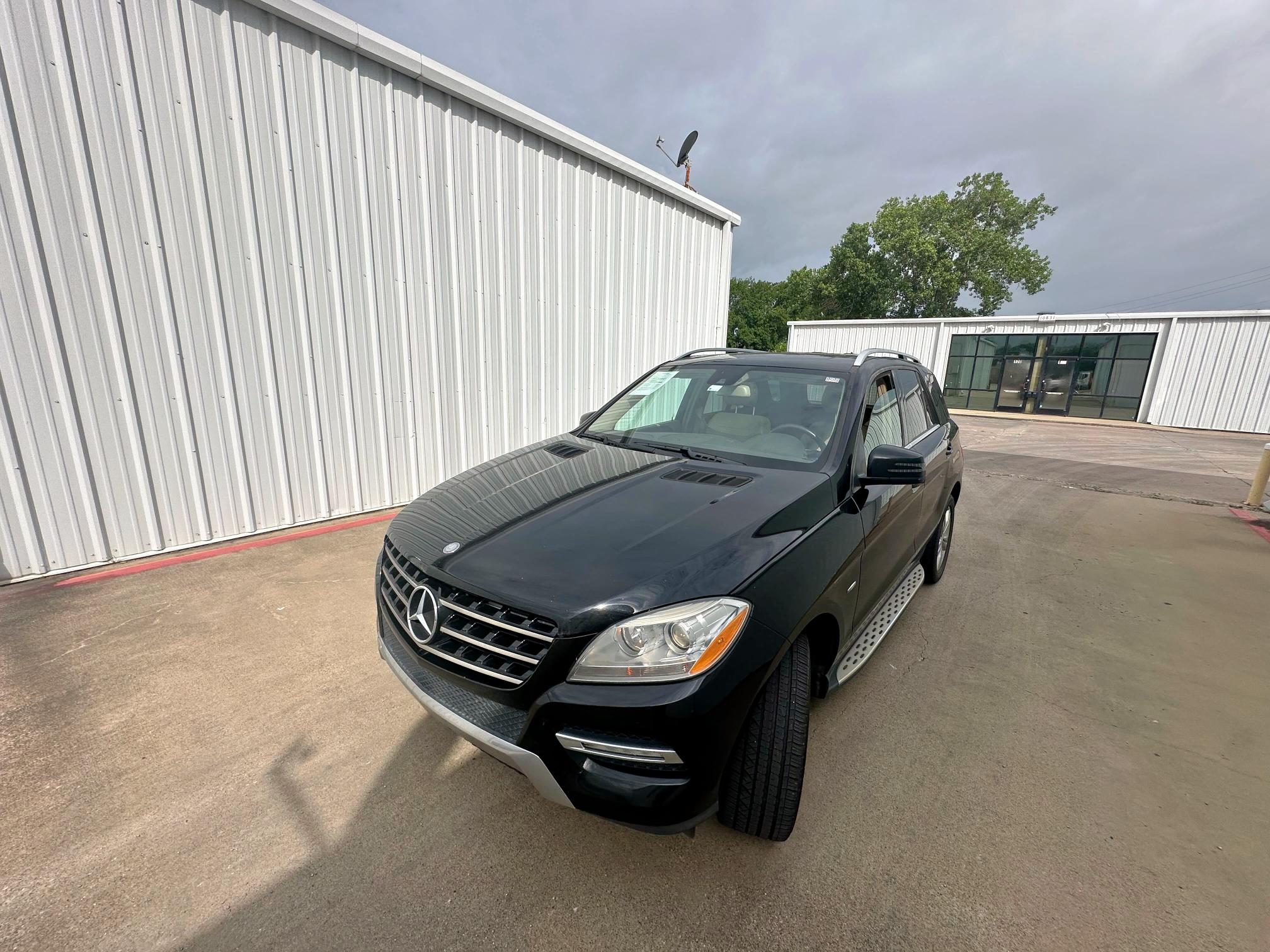 Vin: 4jgda5hb2ca016731, lot: 61779925, mercedes-benz m-class 350 4matic 20122