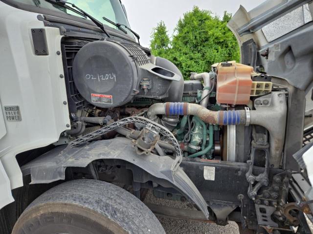 2016 VOLVO VN VNL 4V4NC9EH0GN937769