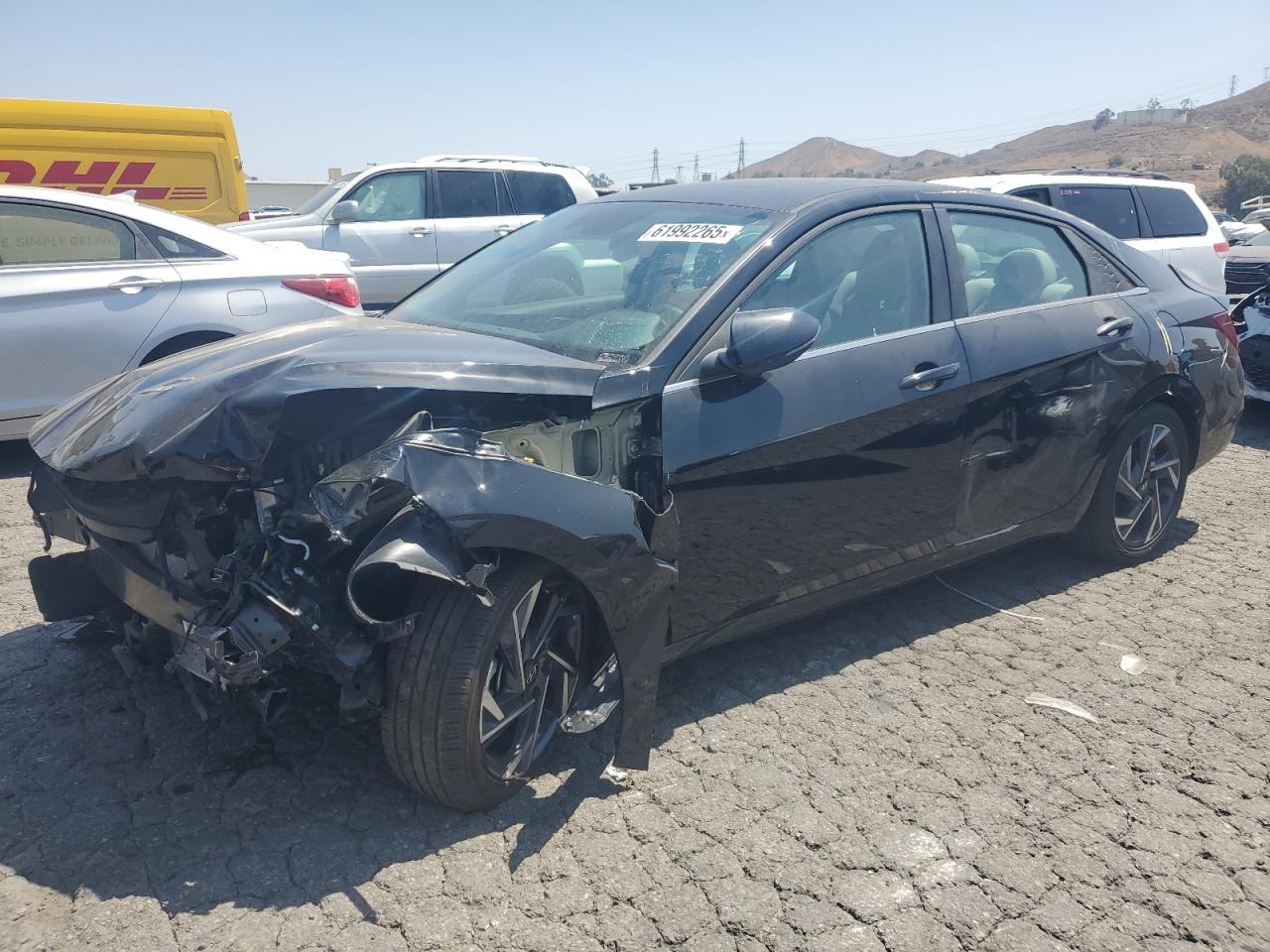 HYUNDAI ELANTRA LIMITED