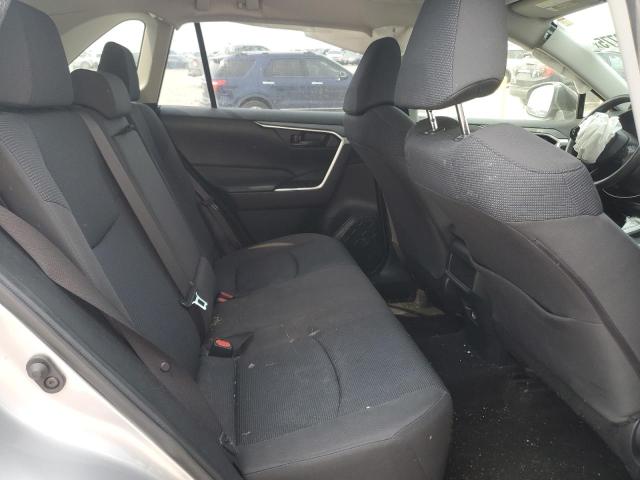 2019 TOYOTA RAV4 LE - JTMH1RFV9KJ007758