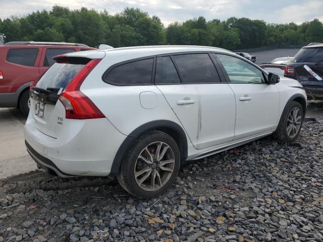Vin: yv4612hk5g1018472, lot: 62679965, volvo v60 premier 20163