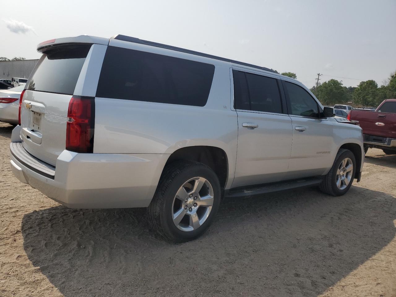 CHEVROLET SUBURBAN 2018