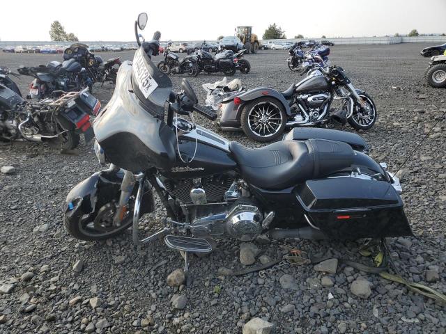 2010 HARLEY-DAVIDSON FLHX 1HD1KB414AB617922