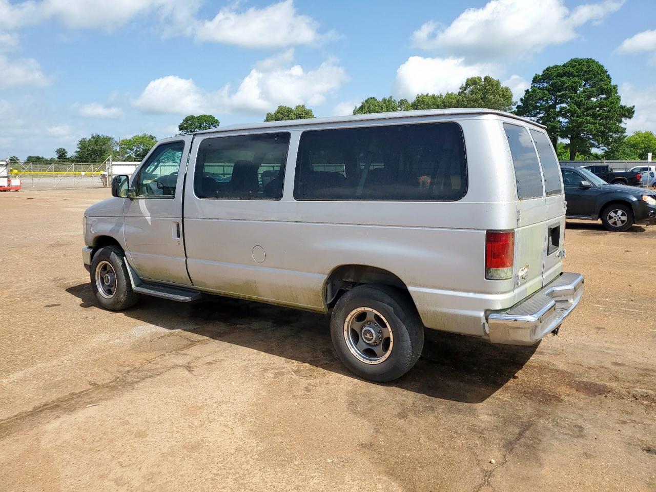 FORD ECONOLINE E350 SUPER DUTY WAGON