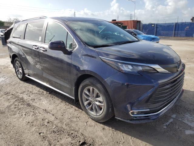2024 TOYOTA SIENNA XLE 5TDYRKEC3RS182813