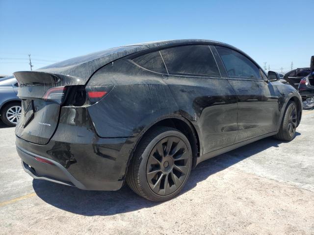 2024 TESLA MODEL Y 7SAYGDEE7RA215576