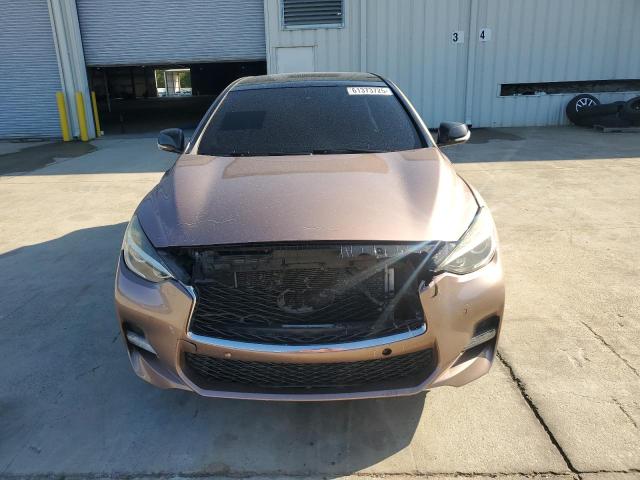2018 INFINITI QX30 BASE SJKCH5CP2JA043601
