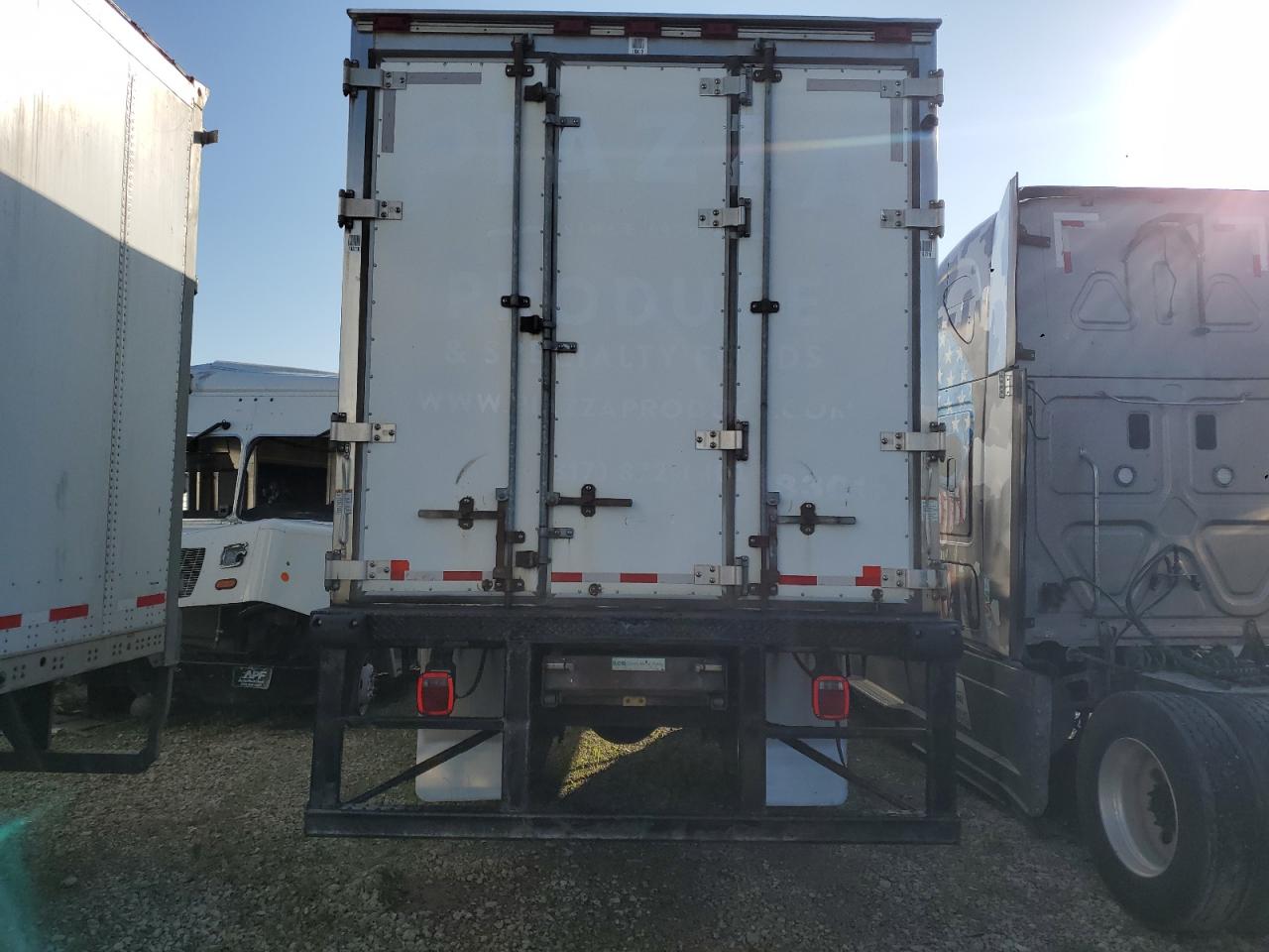 Lot #3186708993 2018 FREIGHTLINER M2 106 MED