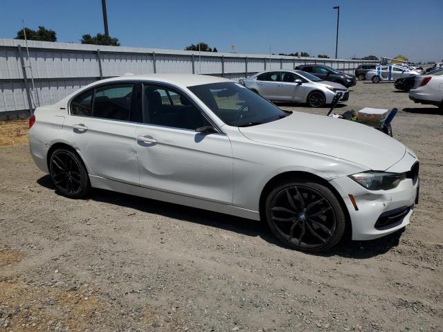 Vin: wba8e1c31ha158639, lot: 62419055, bmw 3 series 20174
