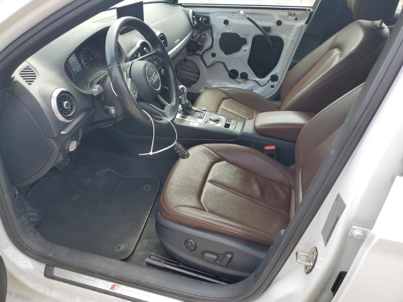 AUDI A3 PREMIUM PLUS